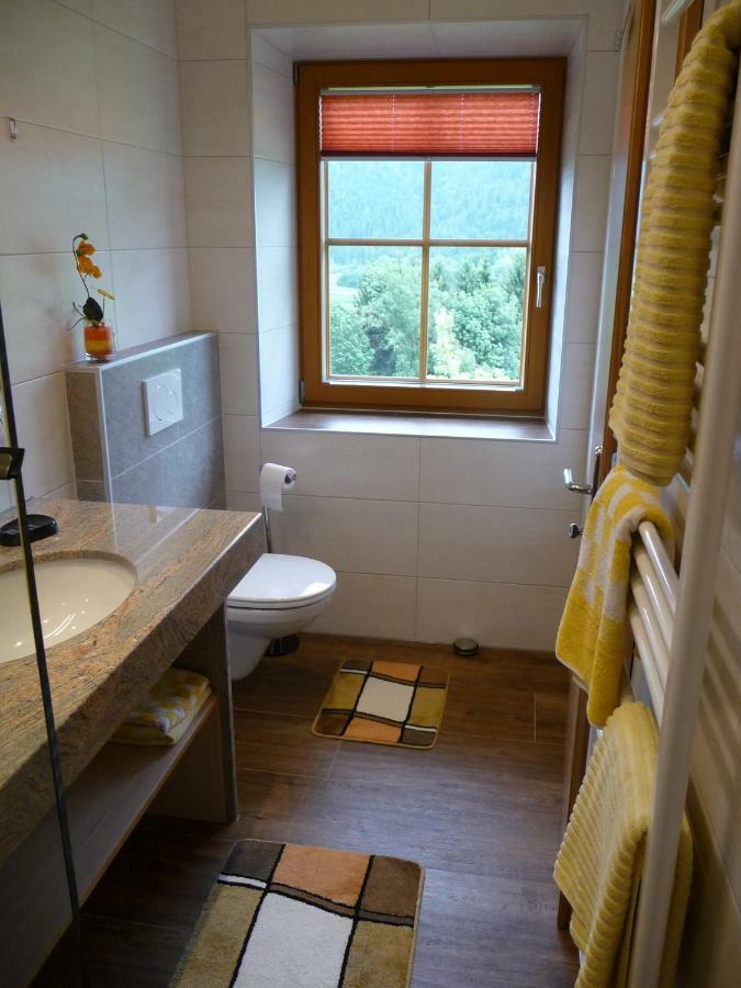 Ferienhaus Enzi Weissbriach Dış mekan fotoğraf