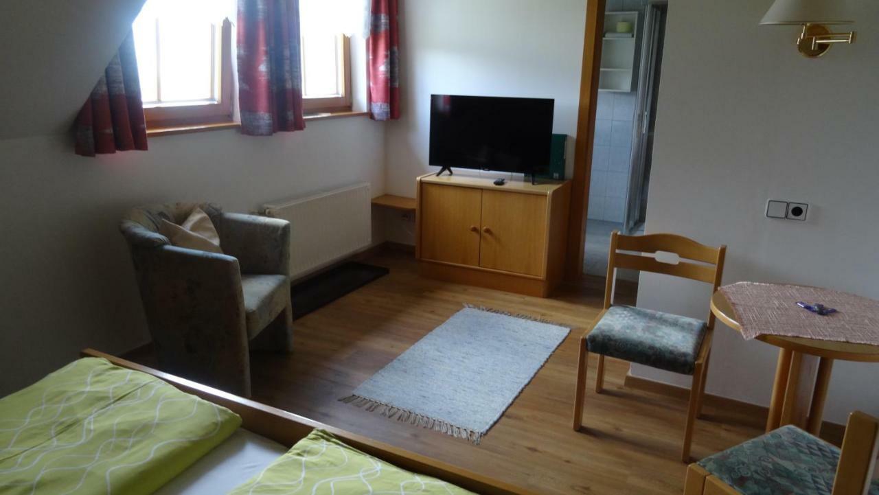 Ferienhaus Enzi Weissbriach Dış mekan fotoğraf